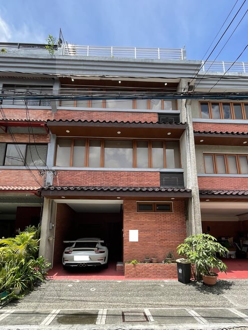 Awesome 3 Bedroom Townhouse for Sale Near Greenhills San Juan